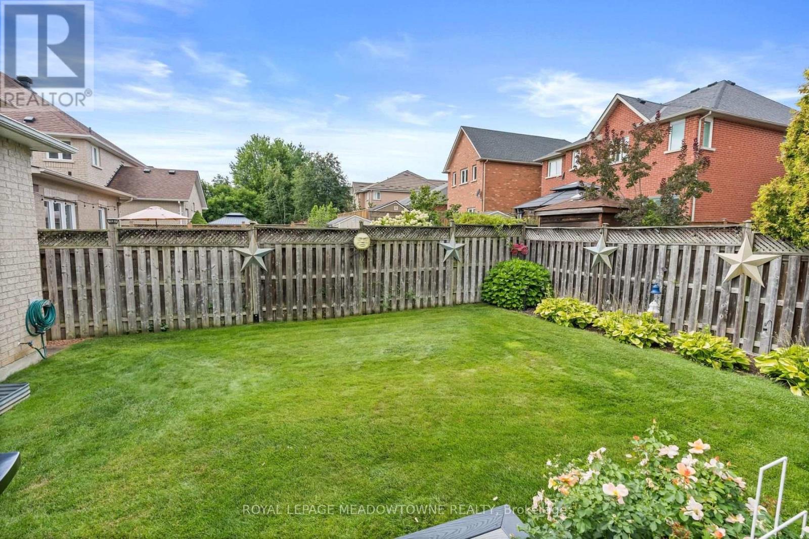 69 Chaplin Crescent, Halton Hills, Ontario  L7G 5V6 - Photo 43 - W13764408
