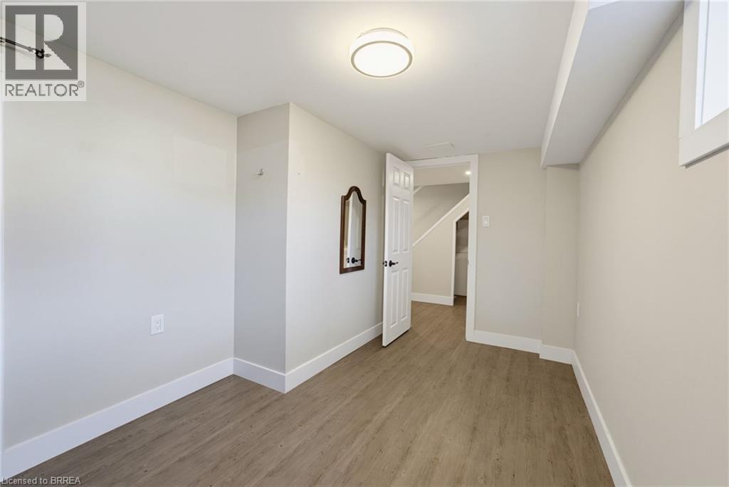 177 North Park Street, Brantford, Ontario  N3R 4K7 - Photo 38 - 40860894