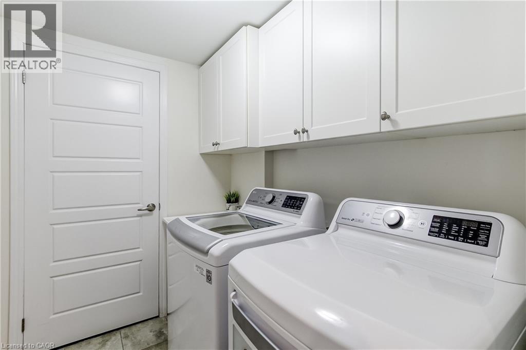 230 Avonsyde Boulevard Unit# 3, Waterdown, Ontario  L8B 1T9 - Photo 11 - 40861541