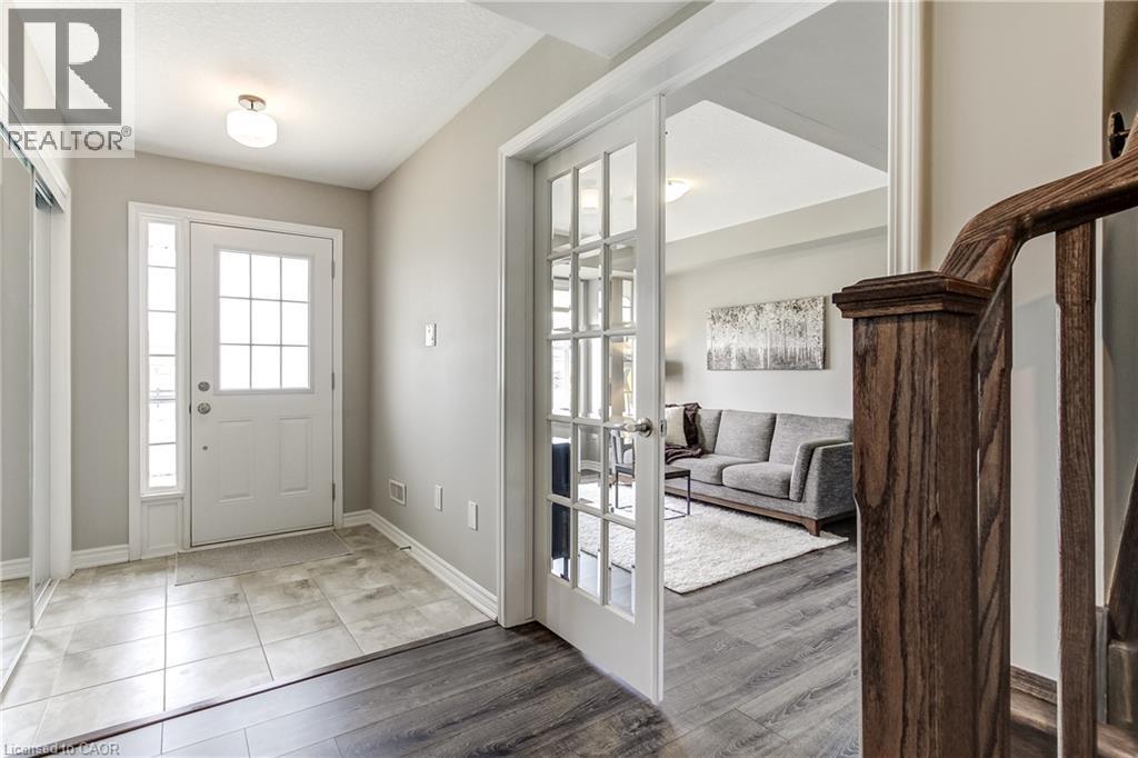 230 Avonsyde Boulevard Unit# 3, Waterdown, Ontario  L8B 1T9 - Photo 7 - 40861541