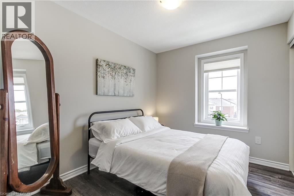 230 Avonsyde Boulevard Unit# 3, Waterdown, Ontario  L8B 1T9 - Photo 28 - 40861541