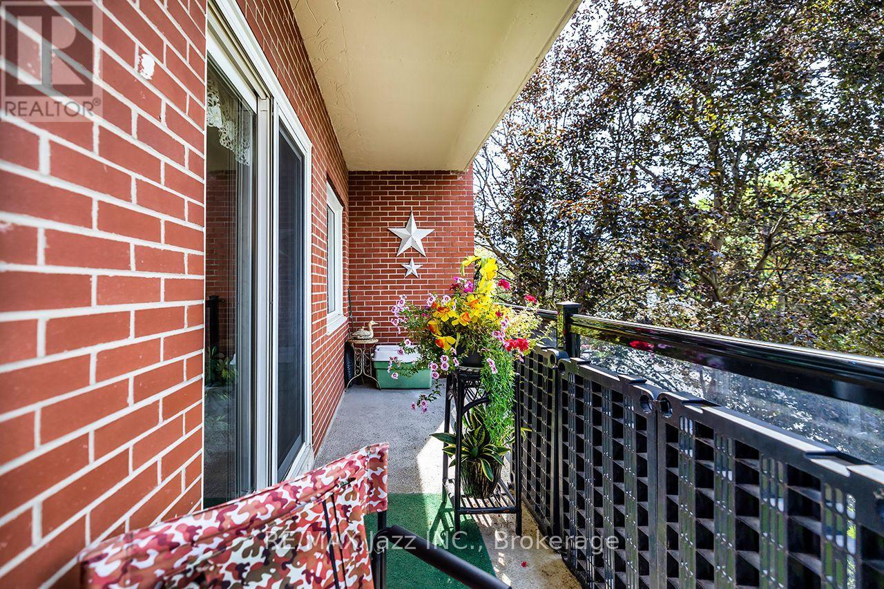 304 - 131 Taunton Road E, Oshawa (Centennial), Ontario  L1G 3T8 - Photo 14 - E13764532