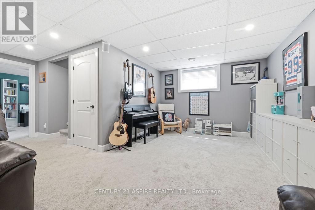 6 Zachary Street, Petawawa, Ontario  K8H 0G5 - Photo 31 - X13764604