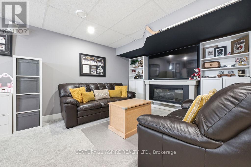 6 Zachary Street, Petawawa, Ontario  K8H 0G5 - Photo 33 - X13764604