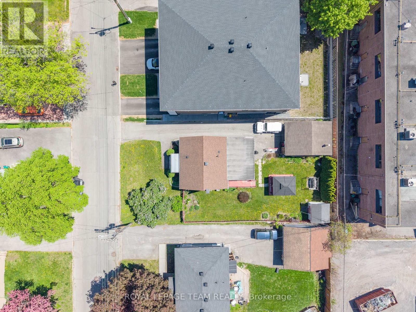 464 Mutual Street, Ottawa, Ontario  K1K 1C8 - Photo 12 - X13764500