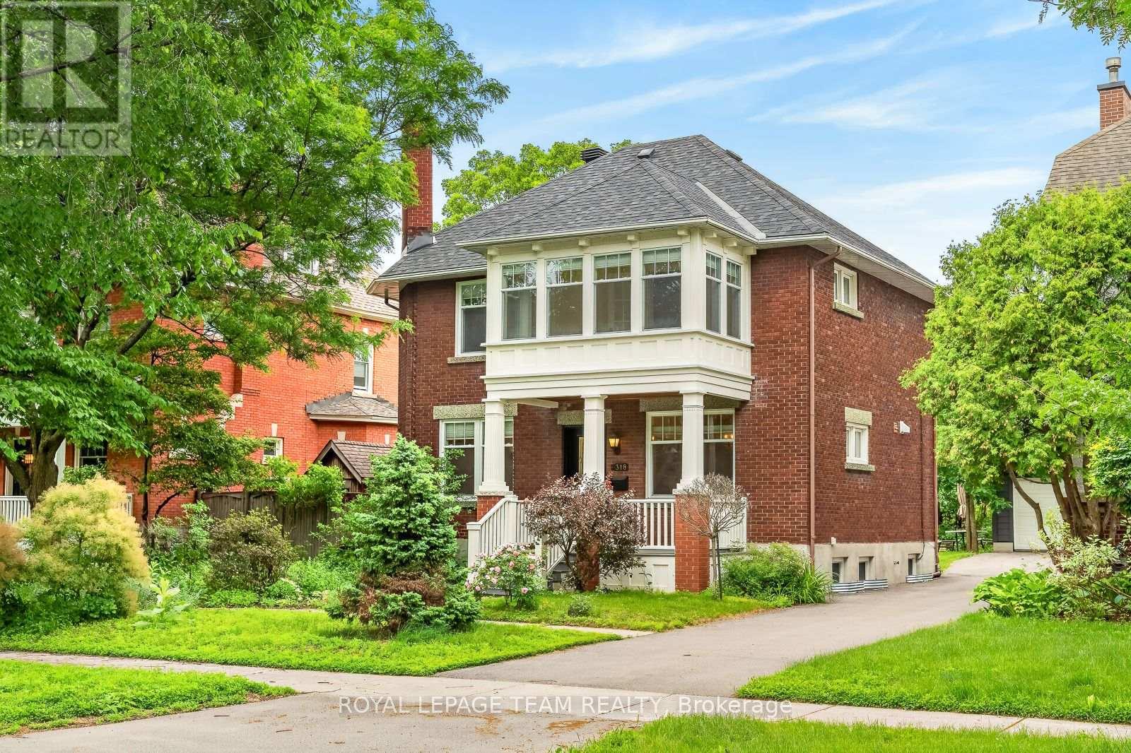 318 CLEMOW AVENUE, Ottawa, Ontario