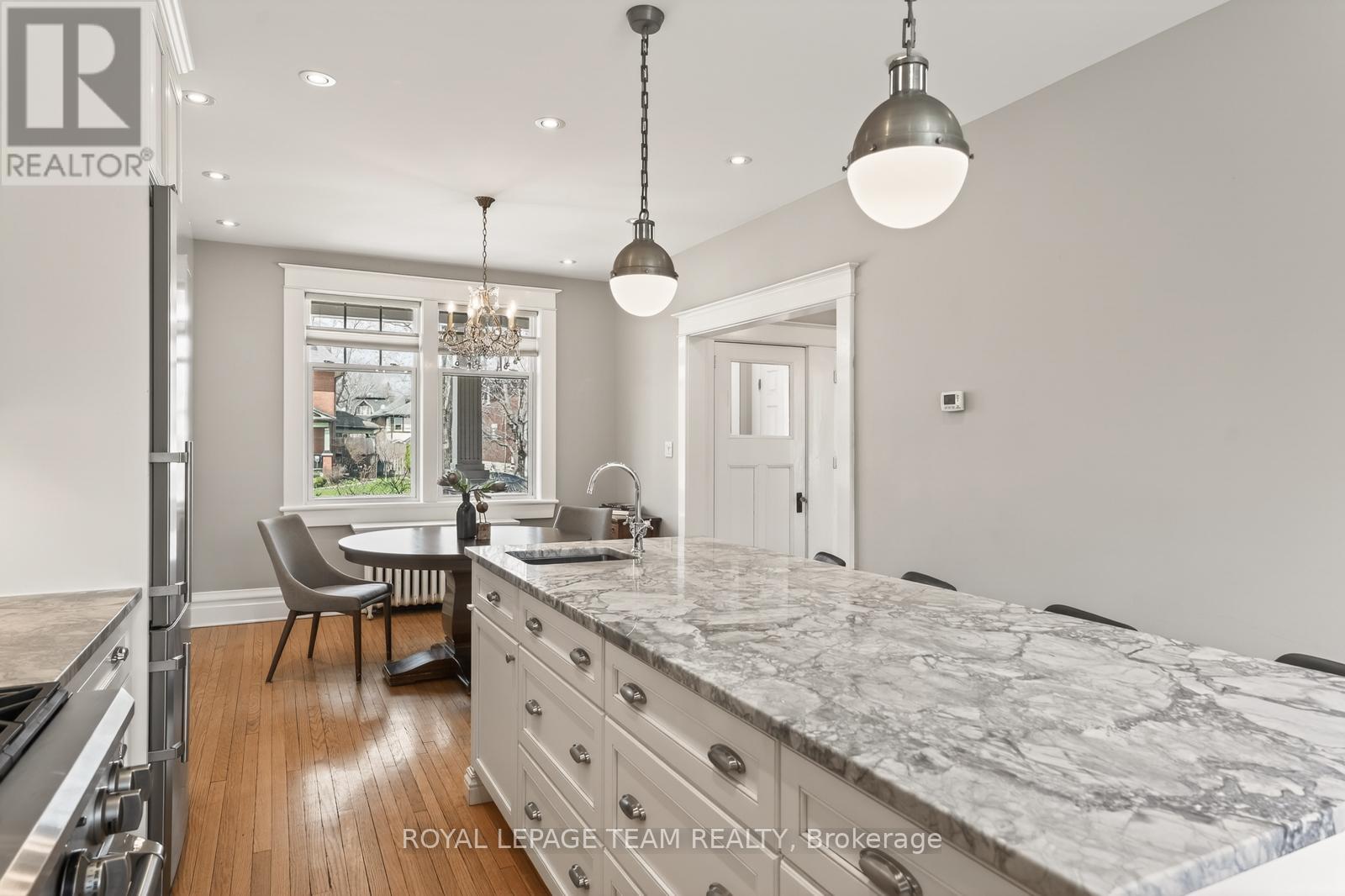 318 Clemow Avenue, Ottawa, Ontario  K1S 2B8 - Photo 8 - X13764542