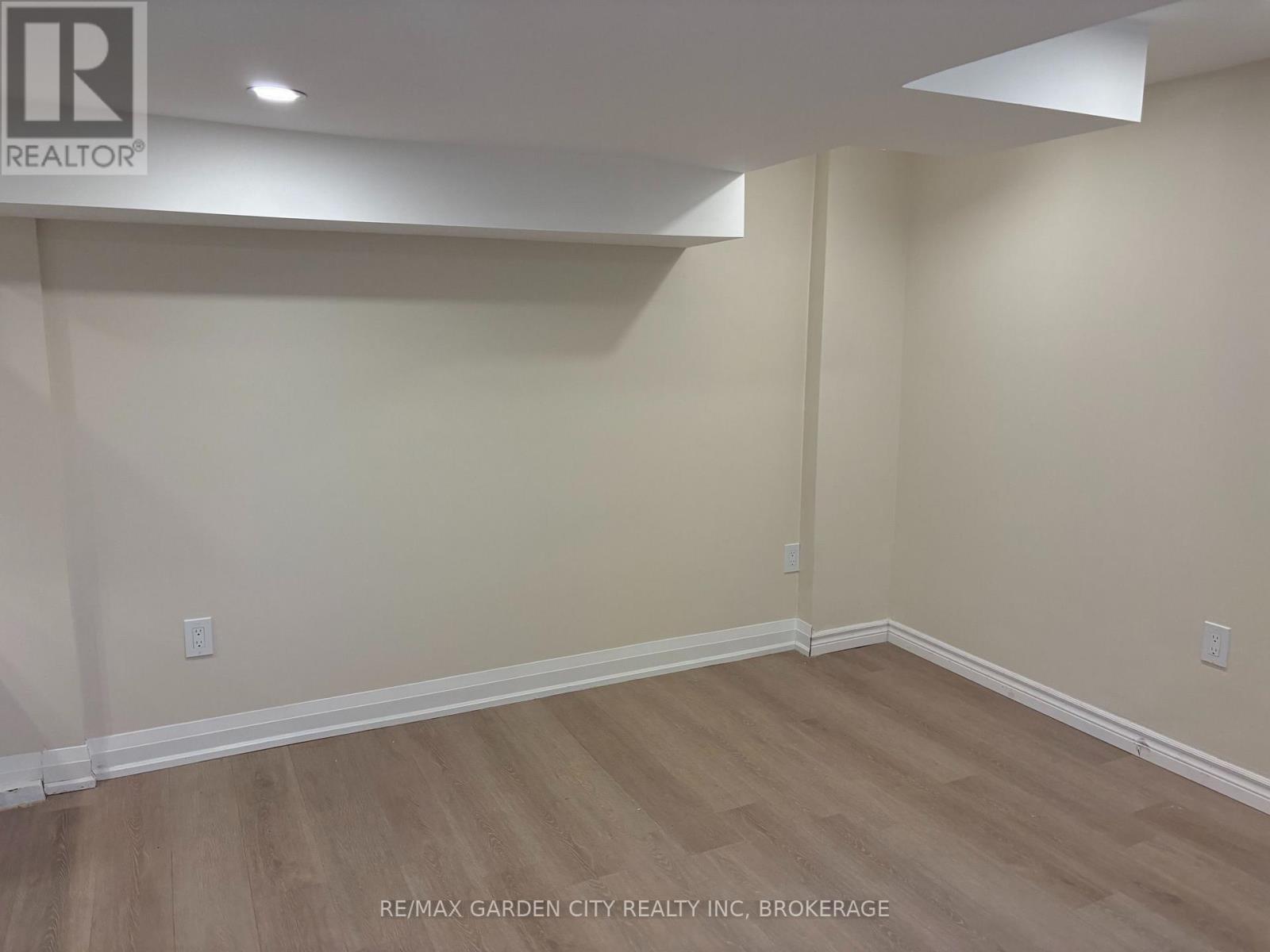 Lwr-1b - 60 Wakelin Terrace, St. Catharines, Ontario  L2M 4K9 - Photo 7 - X13764536