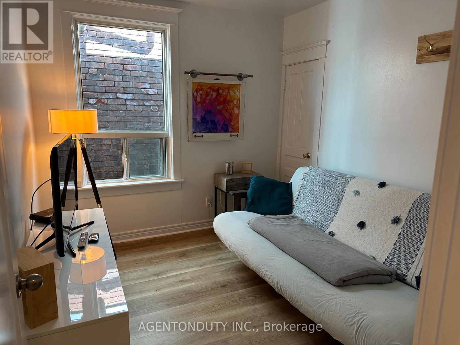 200 St Helen's Avenue, Toronto, Ontario  M6H 4A1 - Photo 24 - C13764524