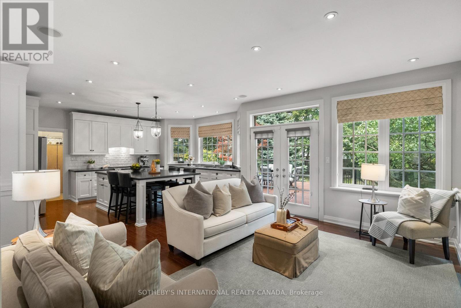 174 Ridley Boulevard, Toronto, Ontario  M5M 3M1 - Photo 10 - C13764620