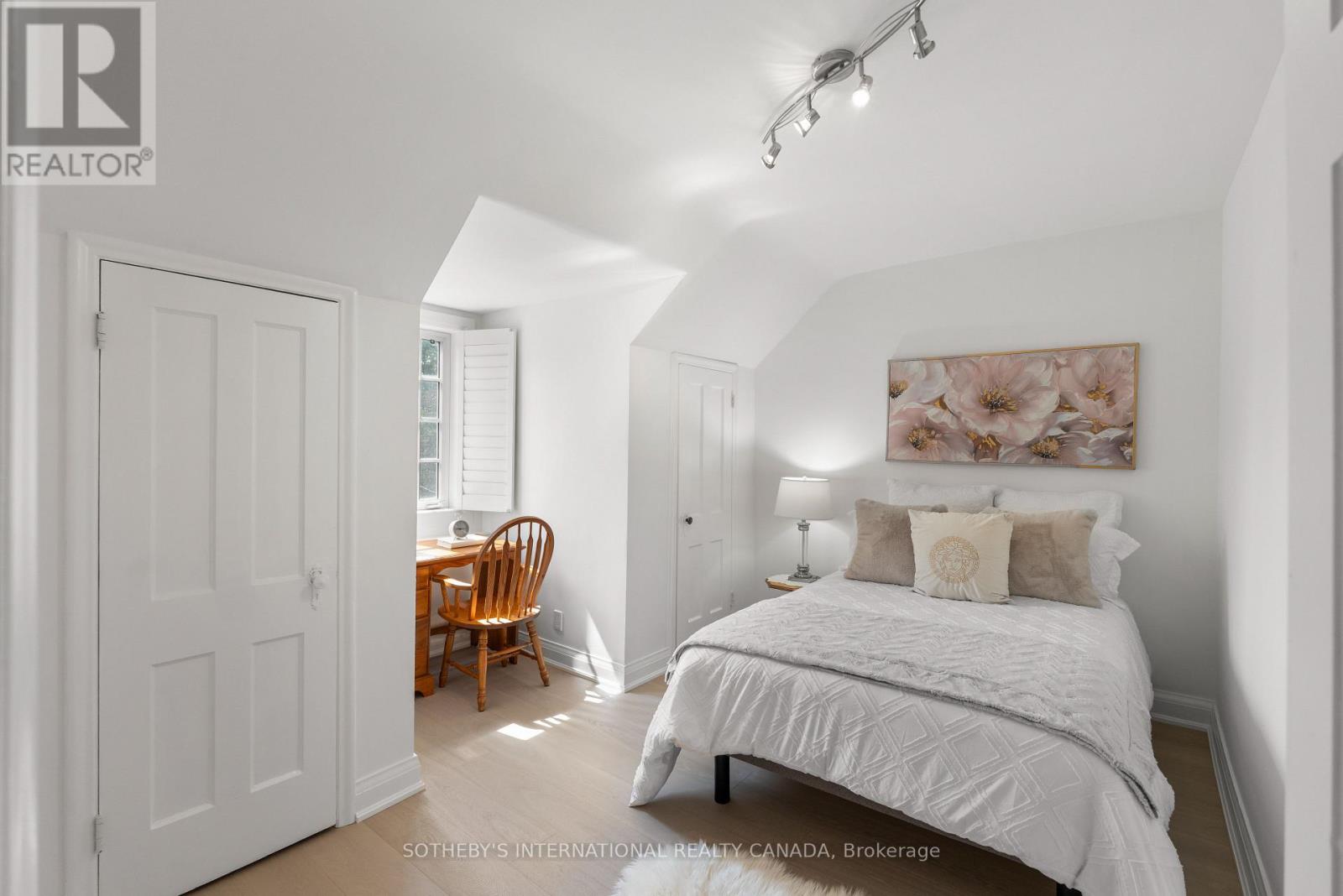 174 Ridley Boulevard, Toronto, Ontario  M5M 3M1 - Photo 25 - C13764620