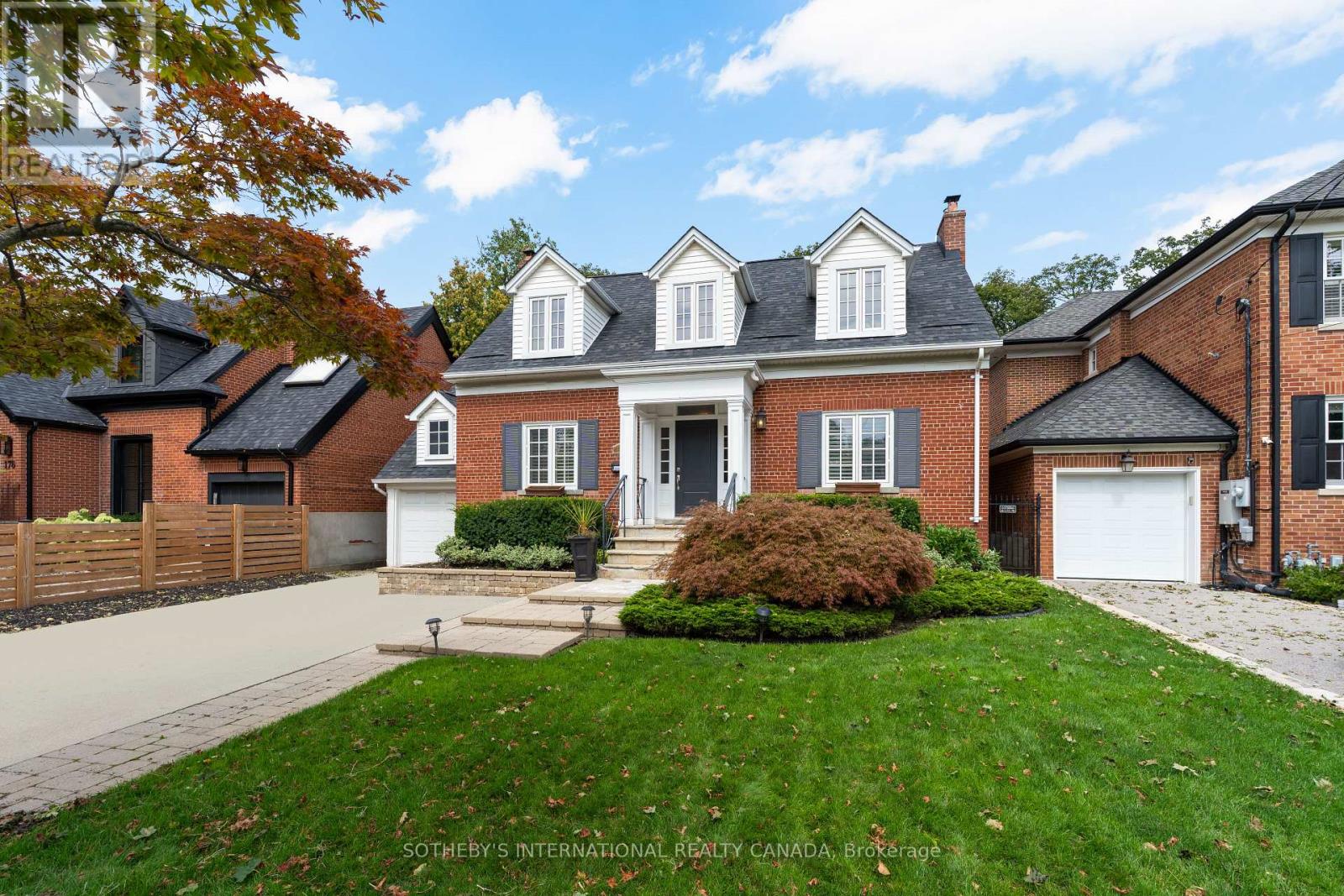 174 Ridley Boulevard, Toronto, Ontario  M5M 3M1 - Photo 3 - C13764620
