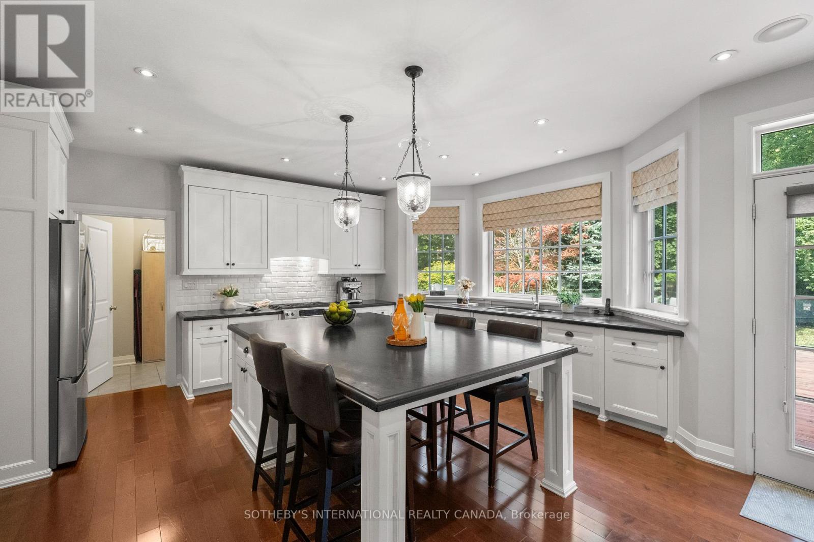 174 Ridley Boulevard, Toronto, Ontario  M5M 3M1 - Photo 5 - C13764620