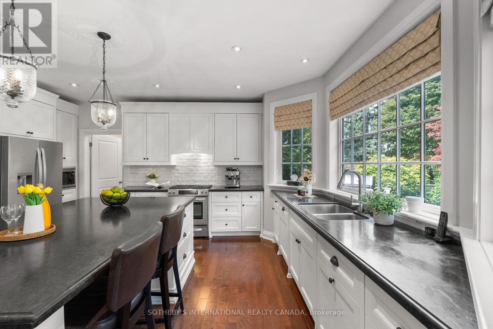 174 Ridley Boulevard, Toronto, Ontario  M5M 3M1 - Photo 6 - C13764620