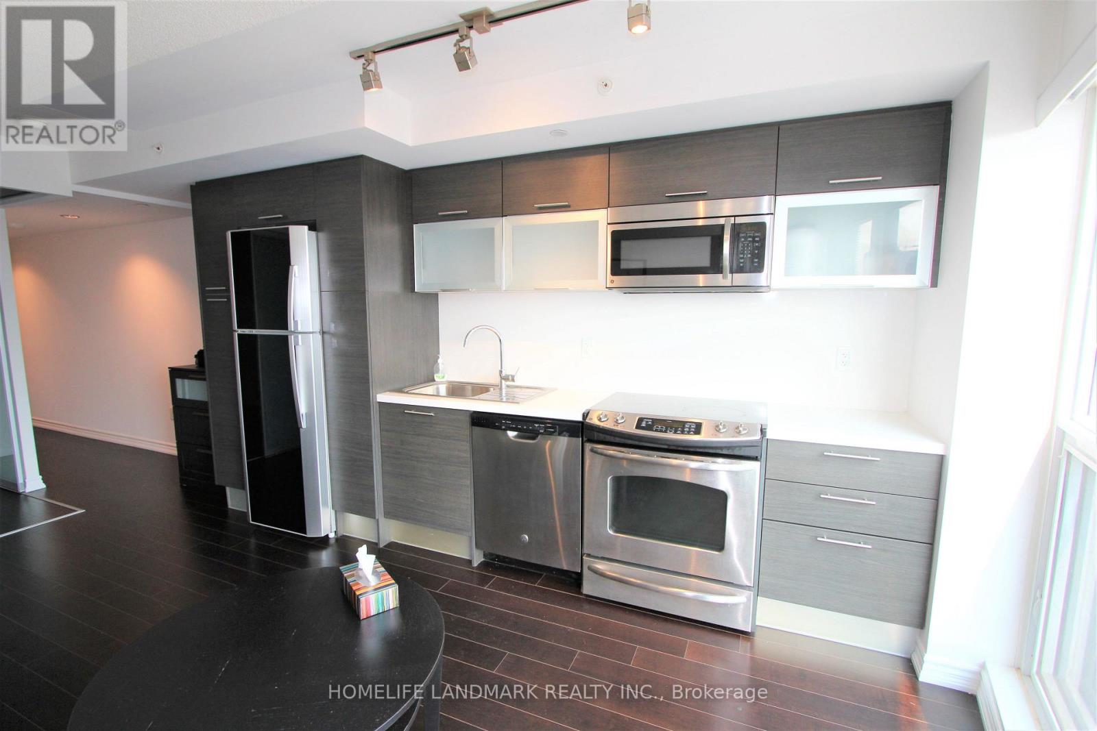 2106 - 386 Yonge Street, Toronto, Ontario  M5B 0A5 - Photo 3 - C13764644