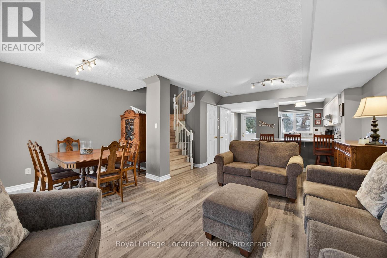 43 Sundial Court, Collingwood, Ontario  L9Y 5E5 - Photo 12 - S13764494