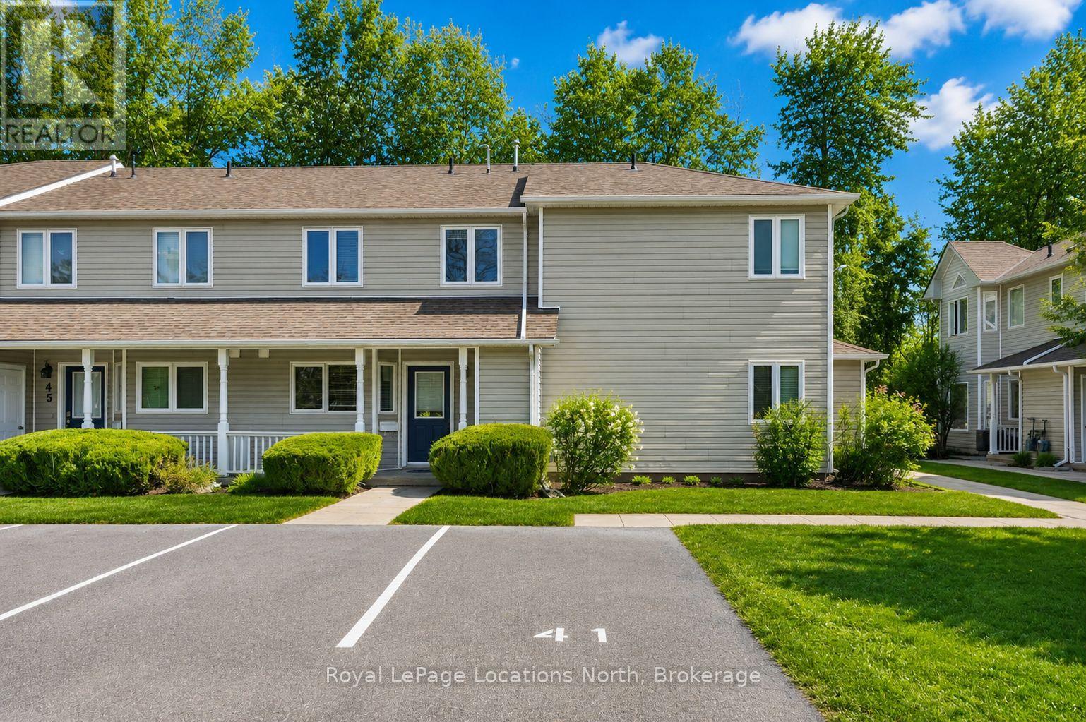 43 Sundial Court, Collingwood, Ontario  L9Y 5E5 - Photo 2 - S13764494