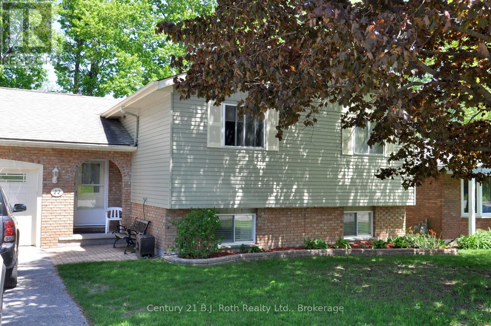 22 Free Drive, Orillia, Ontario L3V 4B2 - Photo 1 - S13764516