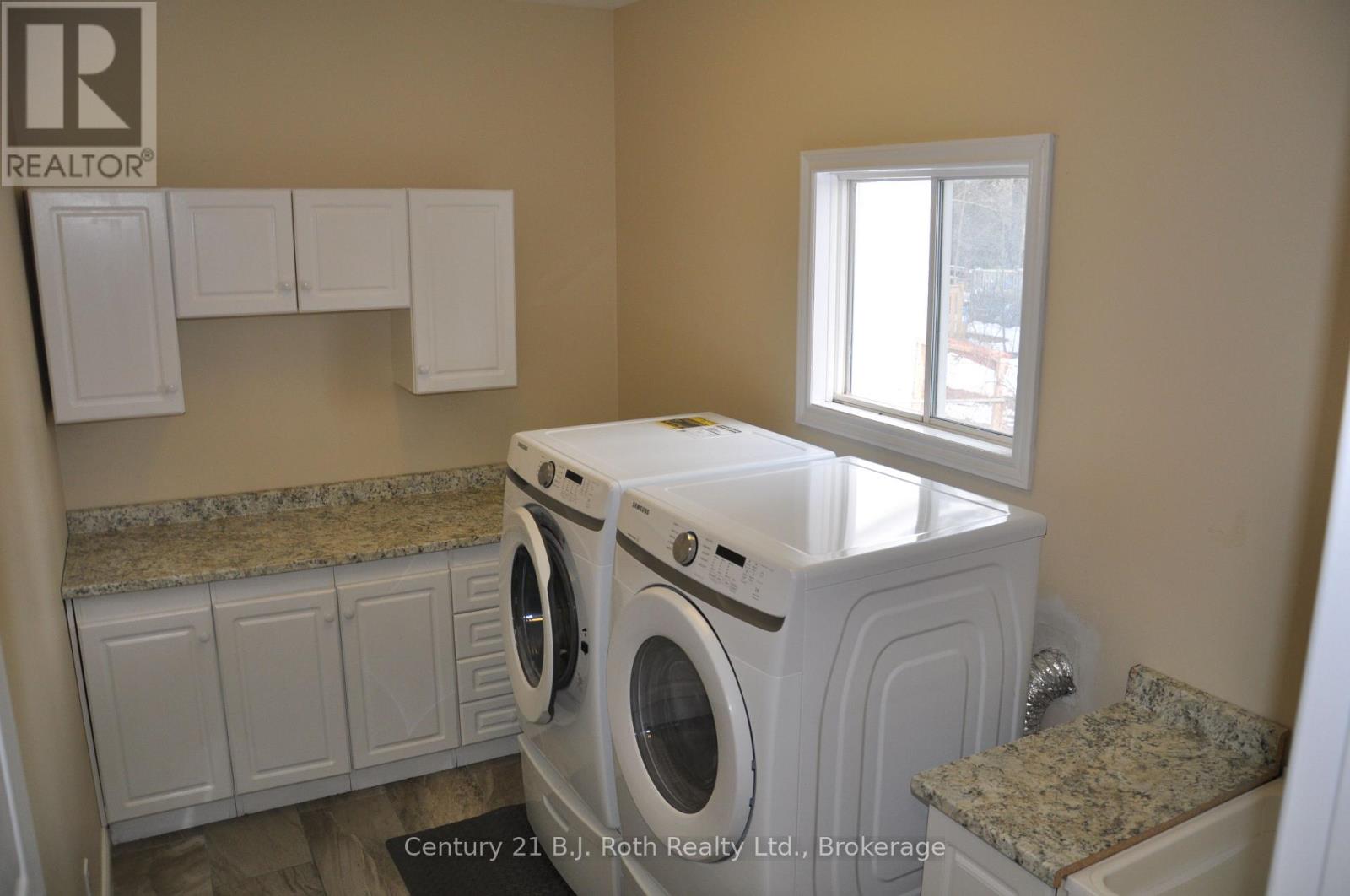 22 Free Drive, Orillia, Ontario L3V 4B2 - Photo 16 - S13764516