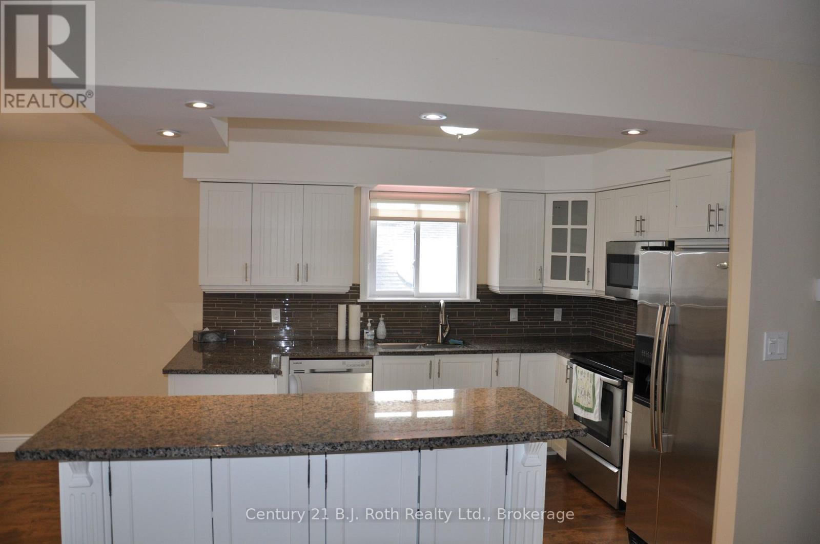 22 Free Drive, Orillia, Ontario L3V 4B2 - Photo 6 - S13764516