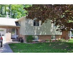 22 FREE DRIVE, orillia, Ontario