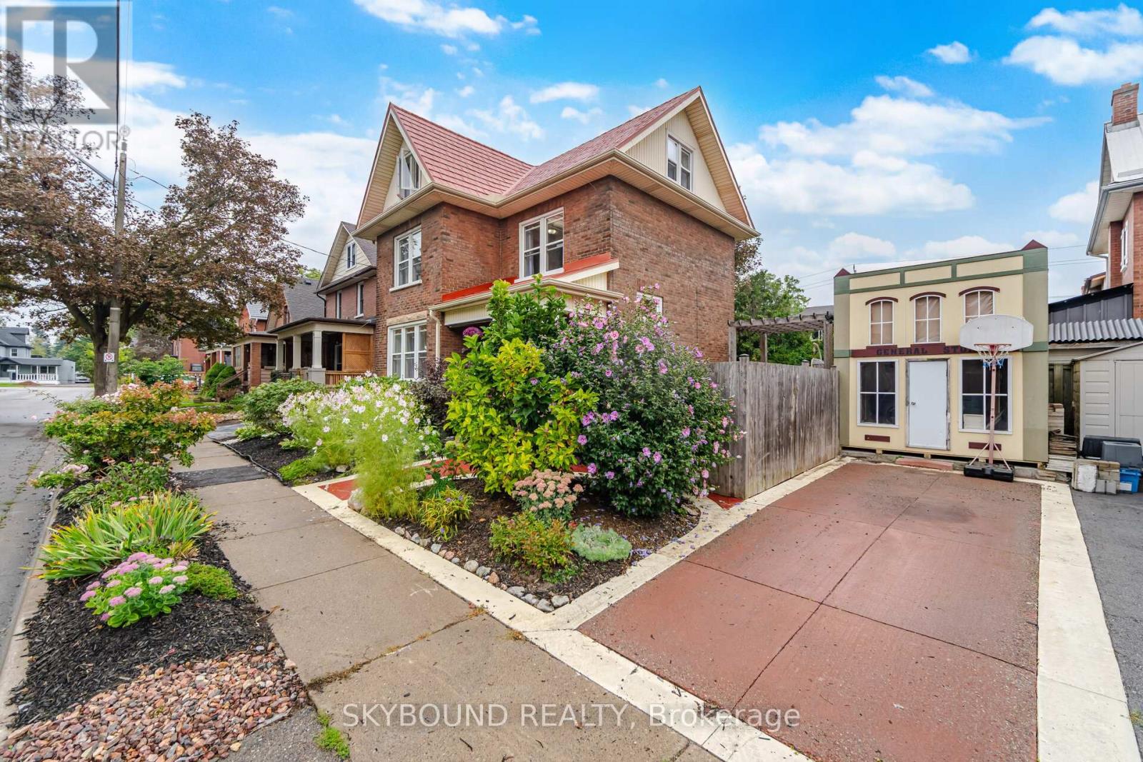 27 Rowe Street, Oshawa, Ontario  L1H 5P4 - Photo 4 - E13764562