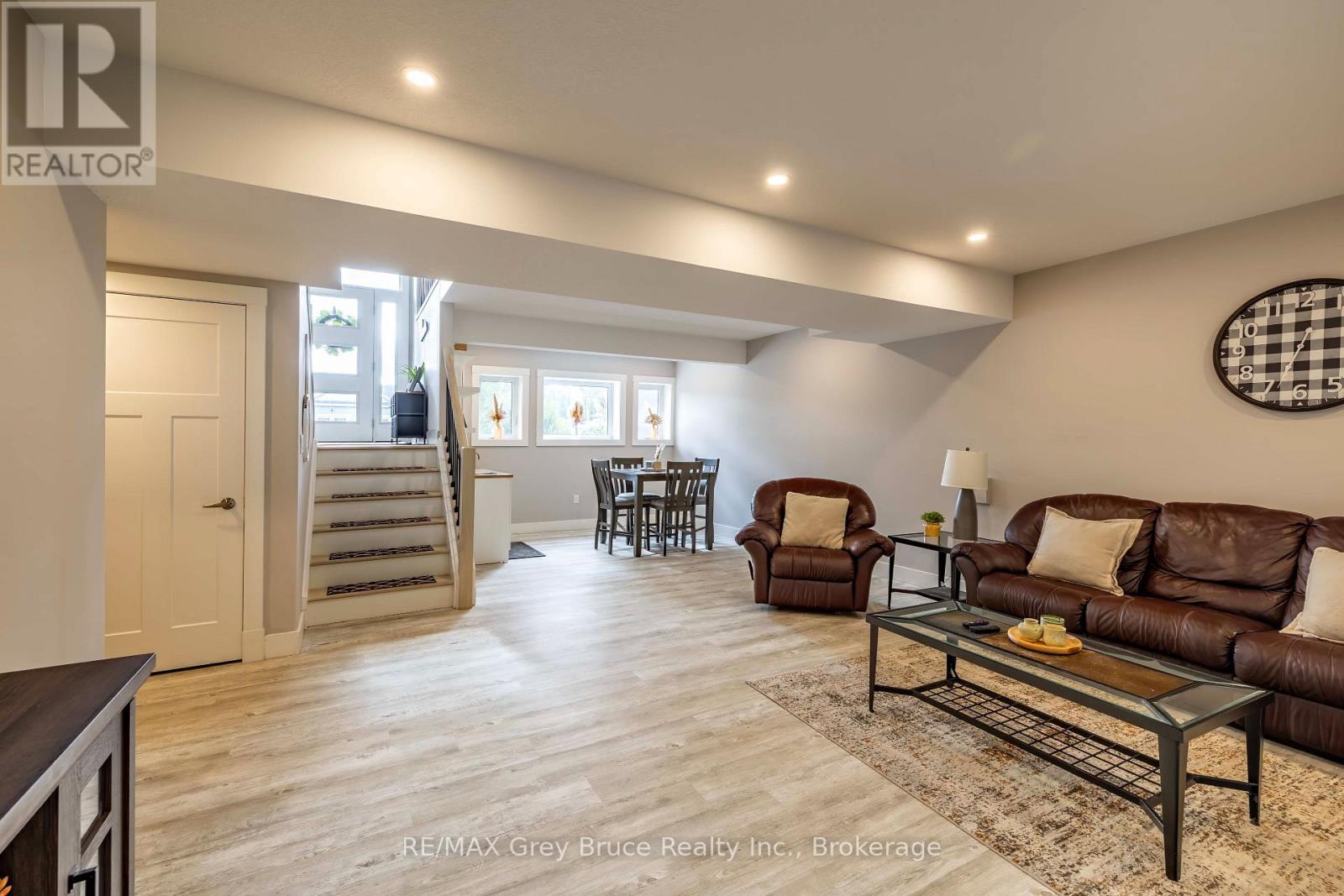 63 Howe Drive, Georgian Bluffs, Ontario  N0H 2K0 - Photo 24 - X13764578