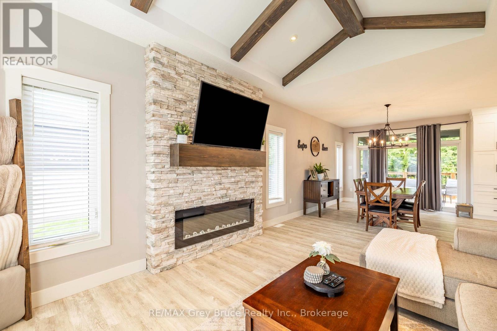 63 Howe Drive, Georgian Bluffs, Ontario  N0H 2K0 - Photo 6 - X13764578