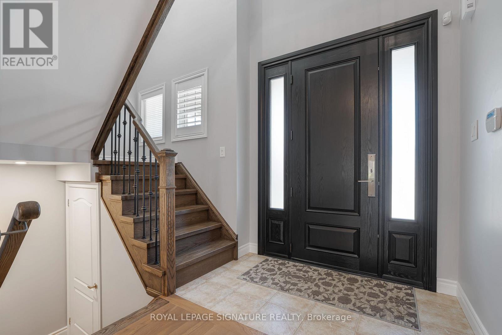 35 Mahogany Forest Drive, Vaughan, Ontario  L6A 4S8 - Photo 4 - N13764550
