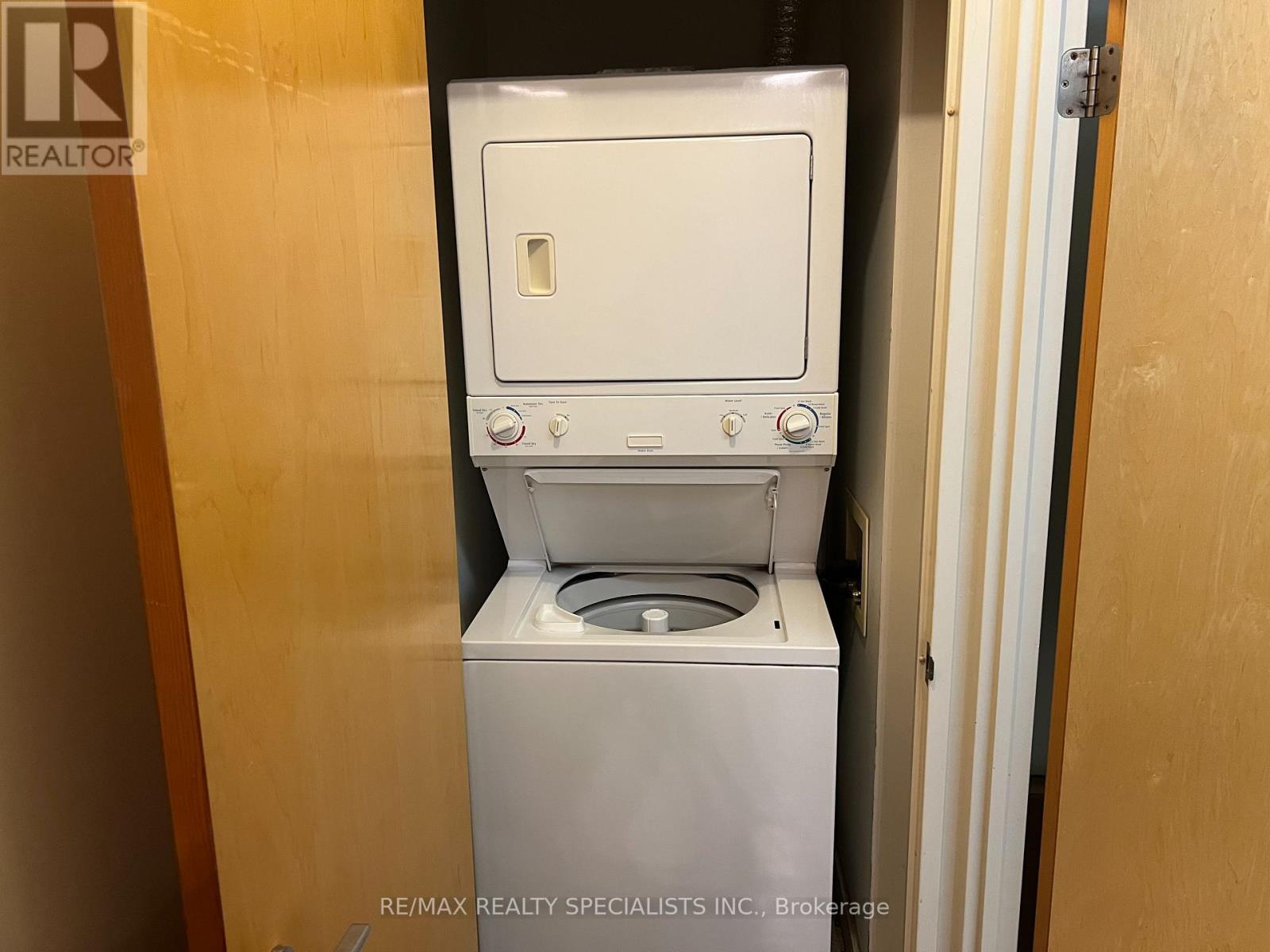 715 - 1 Shaw Street, Toronto, Ontario  M6K 0A1 - Photo 15 - C13763494