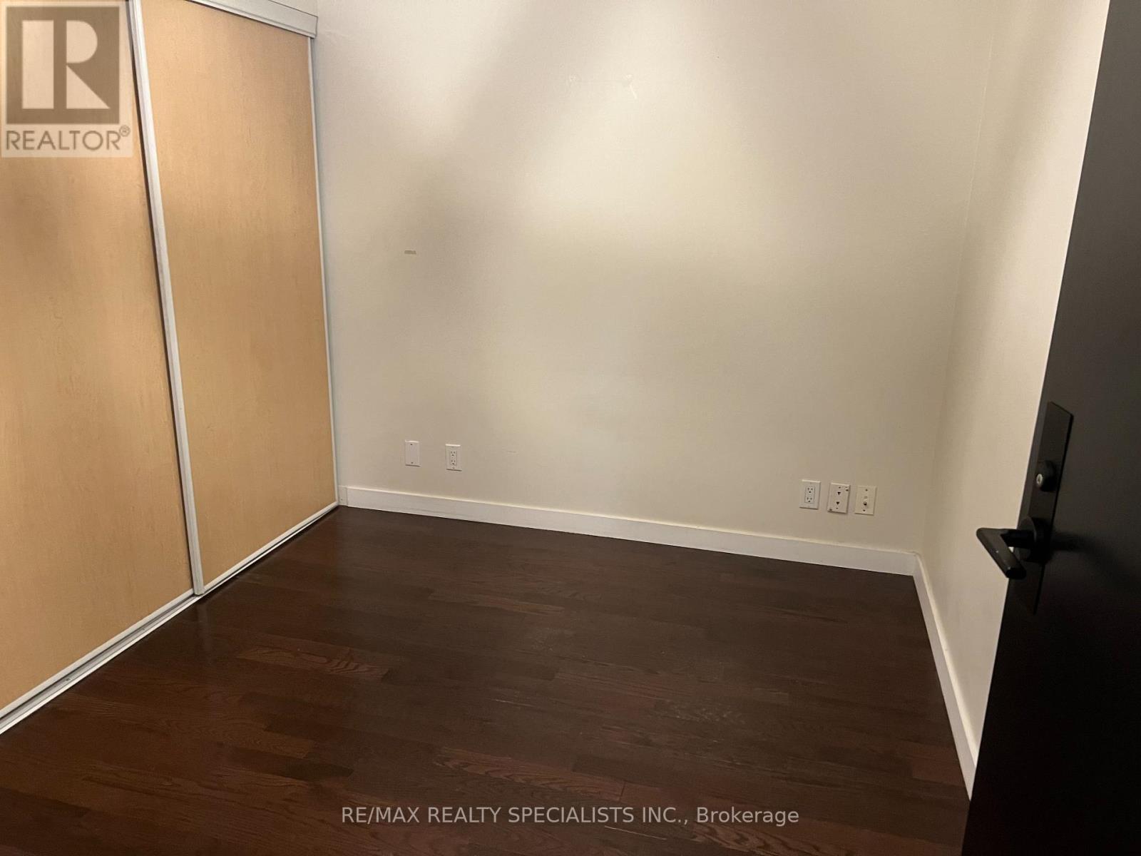 715 - 1 Shaw Street, Toronto, Ontario M6K 0A1 - Photo 4 - C13763494