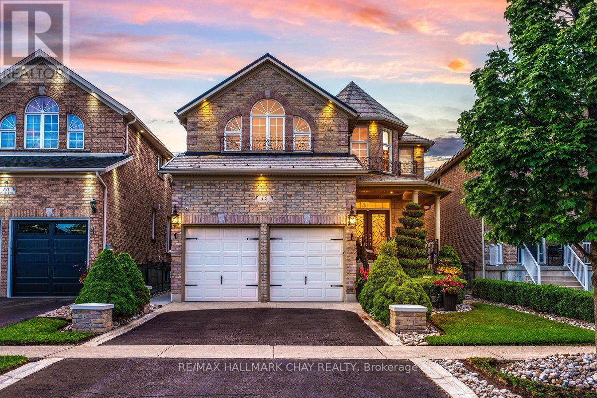 12 Parisian Crescent, Barrie (Innis-Shore), Ontario  L4N 0Y9 - Photo 1 - S13764510