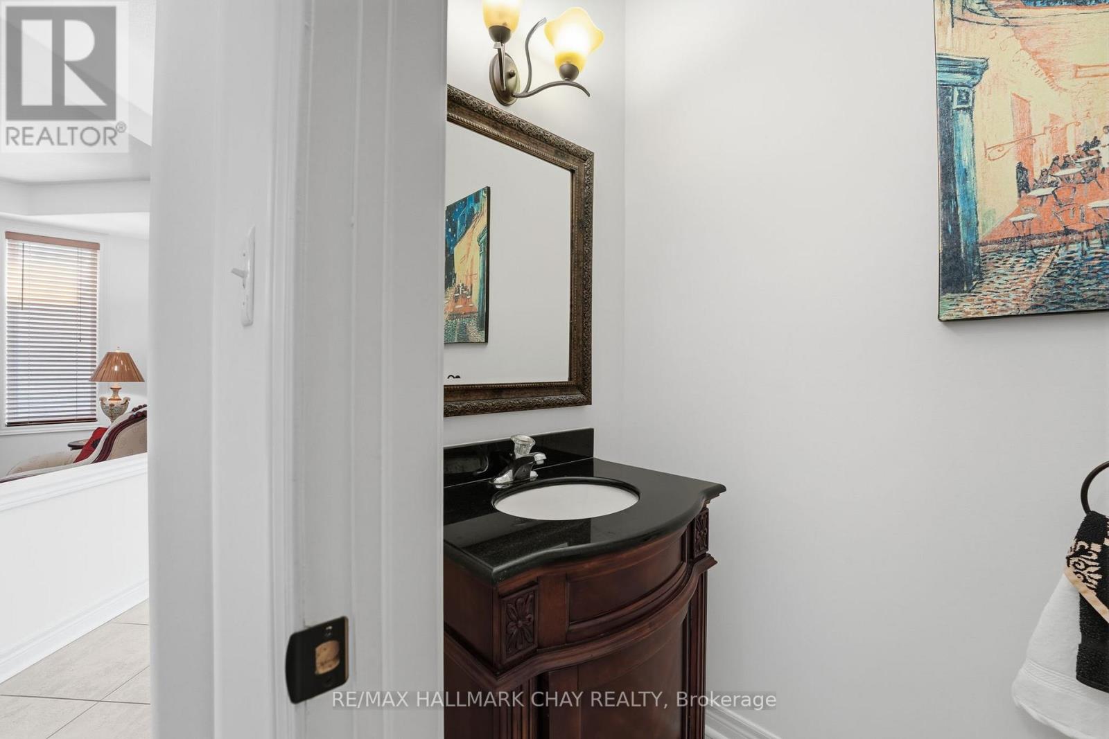 12 Parisian Crescent, Barrie (Innis-Shore), Ontario  L4N 0Y9 - Photo 14 - S13764510