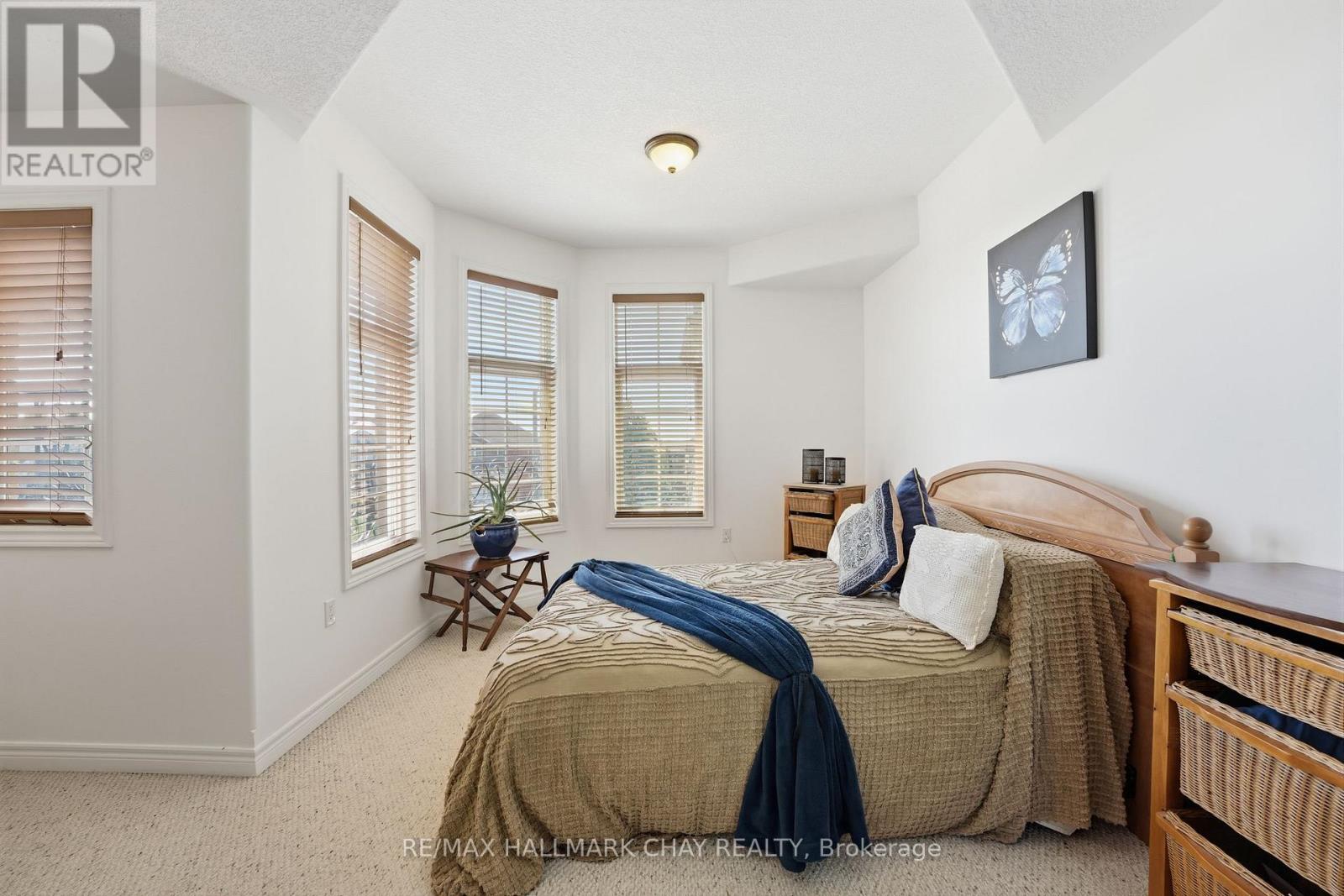 12 Parisian Crescent, Barrie (Innis-Shore), Ontario  L4N 0Y9 - Photo 21 - S13764510