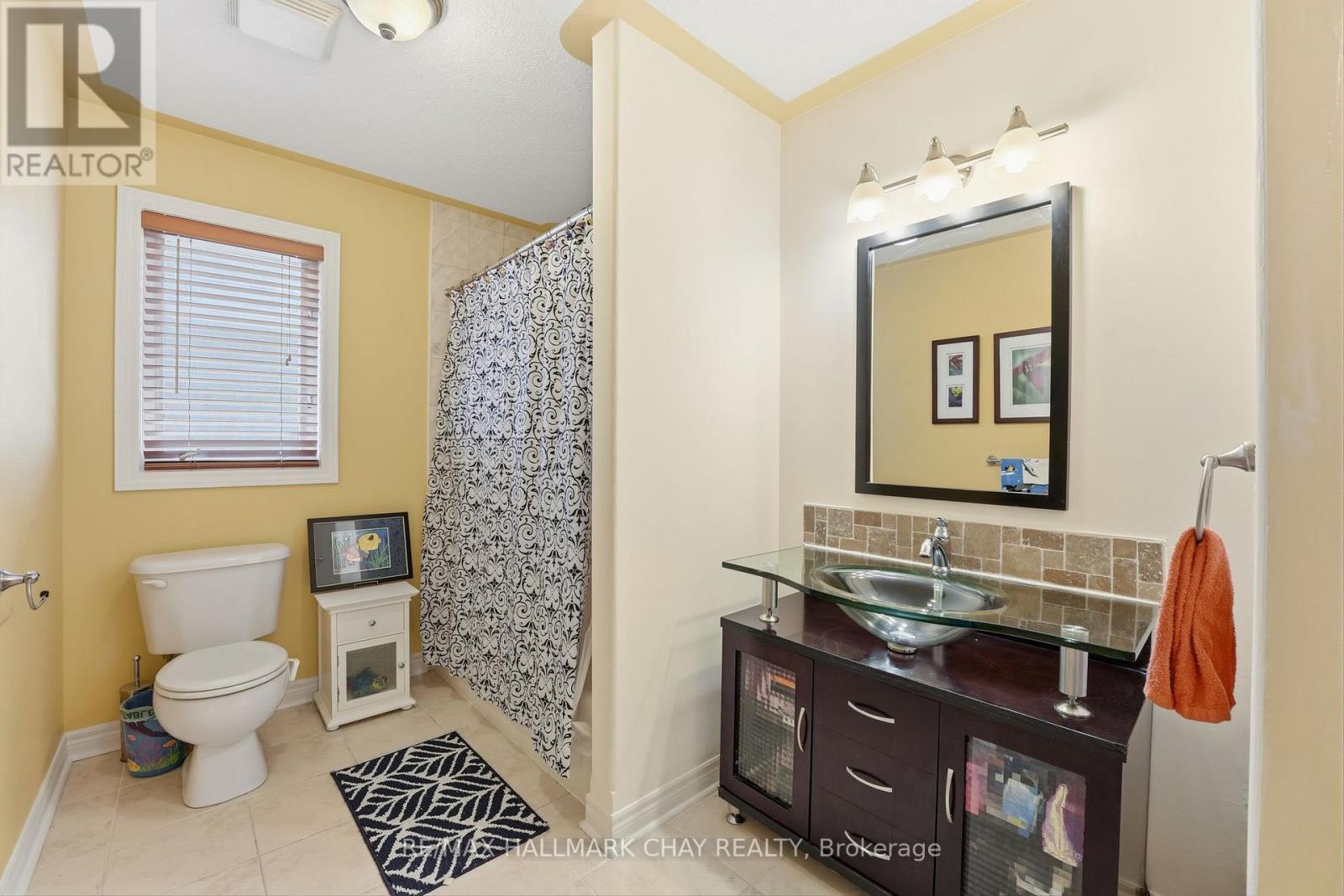 12 Parisian Crescent, Barrie (Innis-Shore), Ontario  L4N 0Y9 - Photo 22 - S13764510