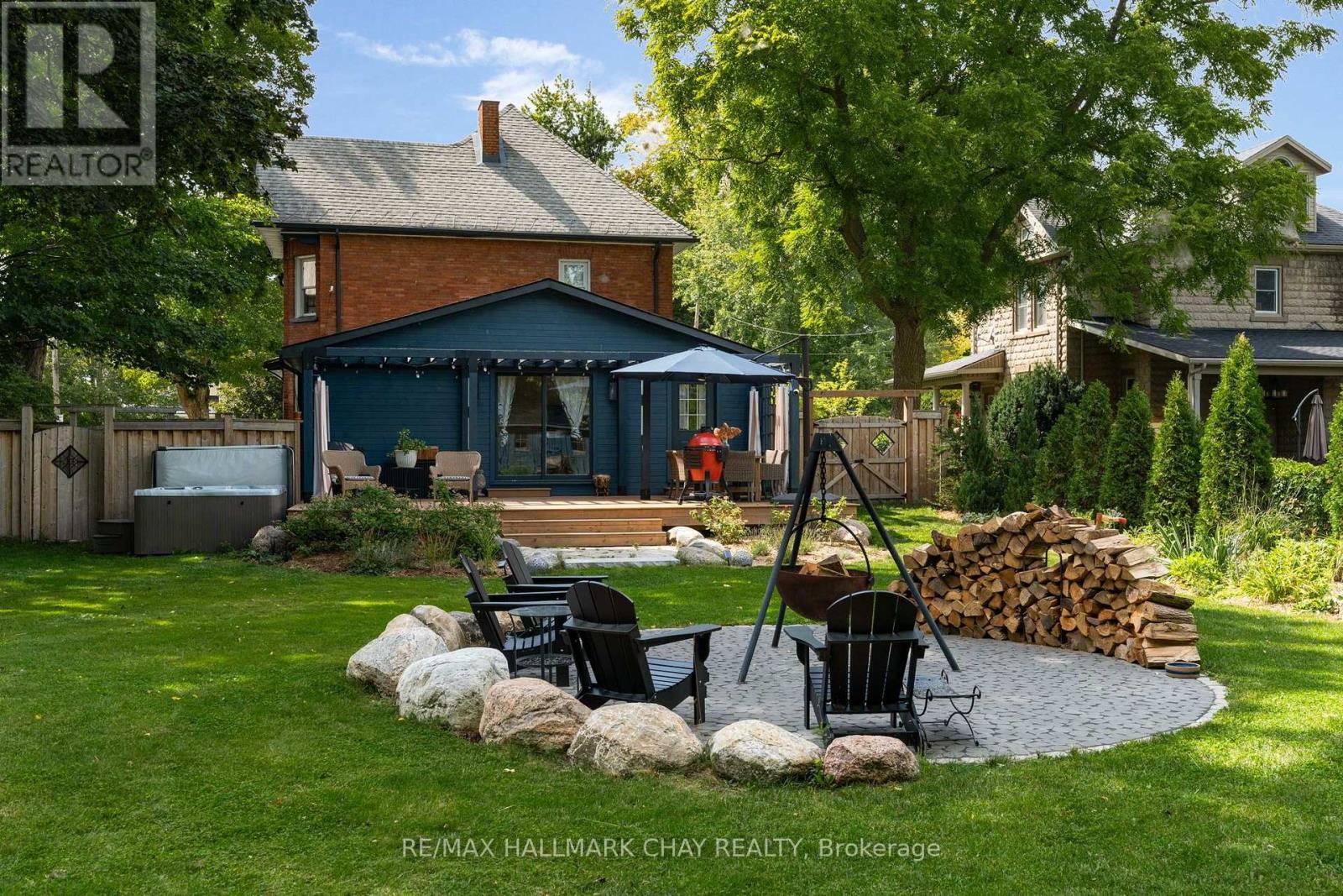 243 Mill Street, Clearview (Creemore), Ontario  L0M 1G0 - Photo 38 - S13764548