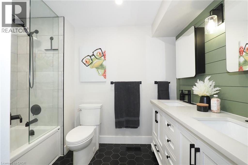 397 Keats Way Unit# 5, Waterloo, Ontario  N2L 5S7 - Photo 26 - 40859738