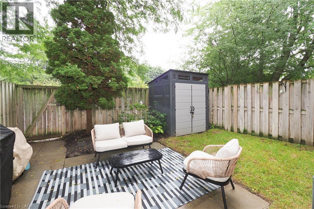 397 Keats Way Unit# 5, Waterloo, Ontario  N2L 5S7 - Photo 37 - 40859738