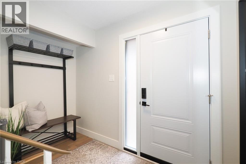 397 Keats Way Unit# 5, Waterloo, Ontario  N2L 5S7 - Photo 4 - 40859738
