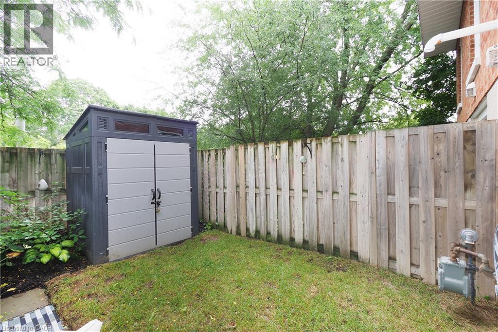 397 Keats Way Unit# 5, Waterloo, Ontario  N2L 5S7 - Photo 39 - 40859738