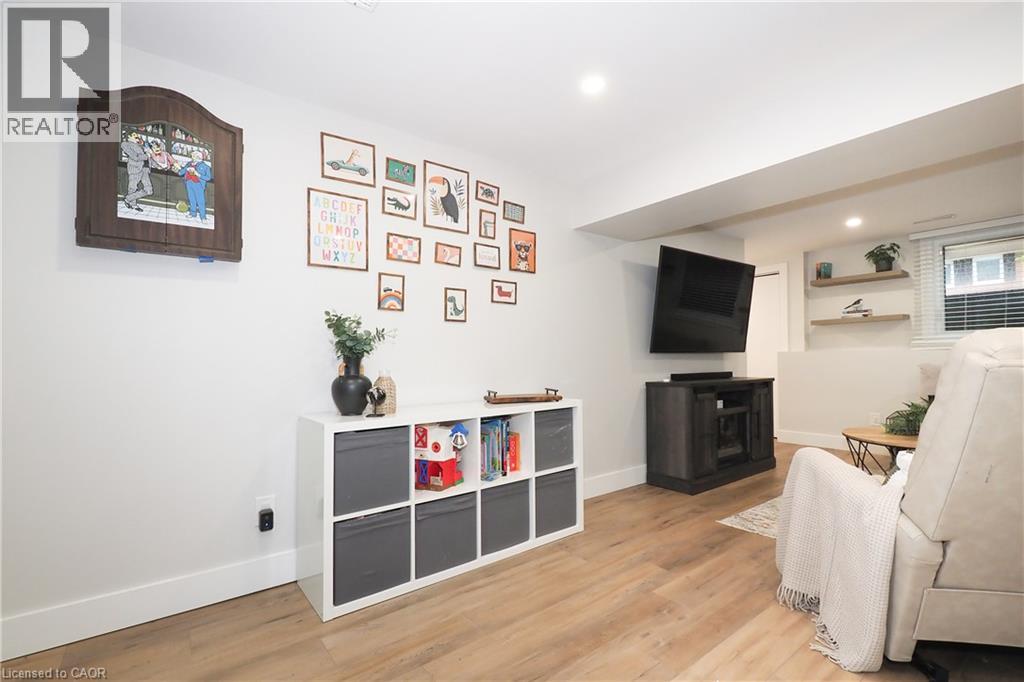 397 Keats Way Unit# 5, Waterloo, Ontario  N2L 5S7 - Photo 35 - 40859738