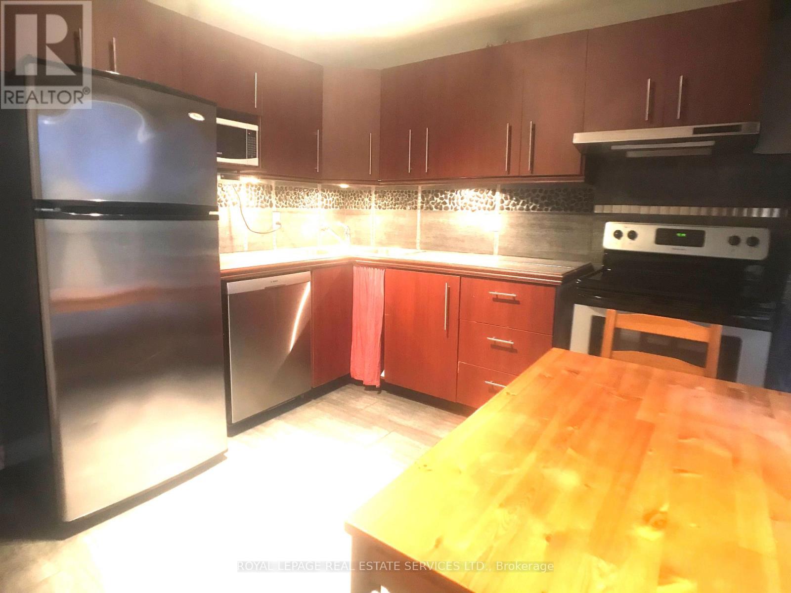 2132 Millway Gate, Mississauga, Ontario  L5L 1R3 - Photo 16 - W13764454