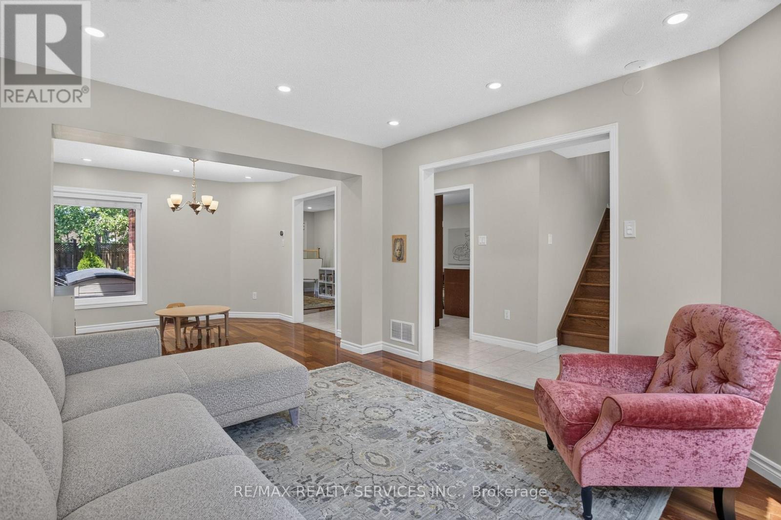 2153 Oak Bliss Crescent, Oakville, Ontario  L6M 3K2 - Photo 14 - W13764456