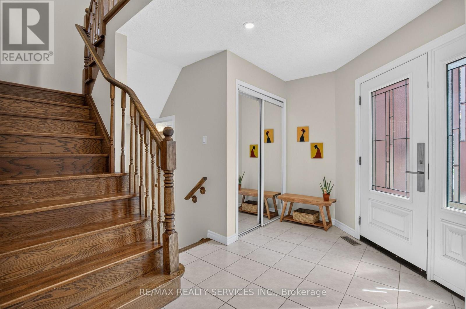 2153 Oak Bliss Crescent, Oakville, Ontario  L6M 3K2 - Photo 9 - W13764456