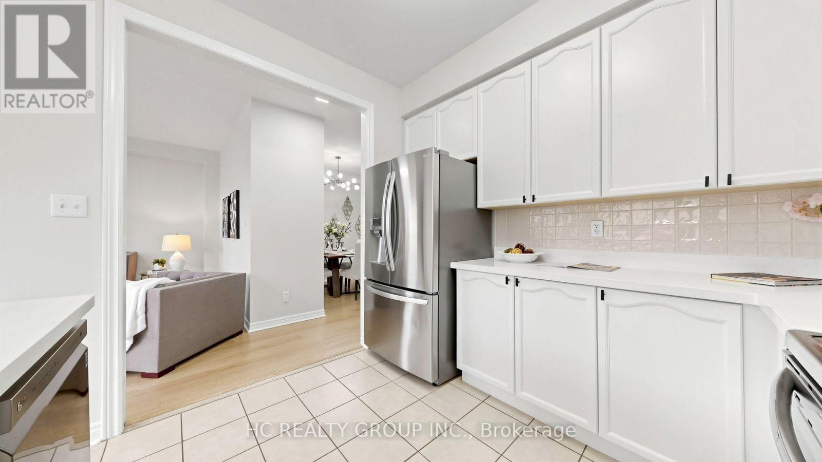 3109 Mission Hill Drive, Mississauga, Ontario  L5M 0B8 - Photo 12 - W13764462