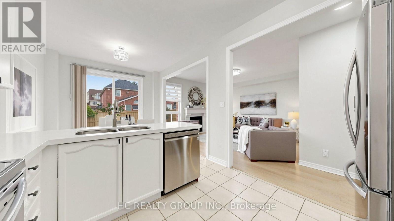 3109 Mission Hill Drive, Mississauga, Ontario  L5M 0B8 - Photo 13 - W13764462