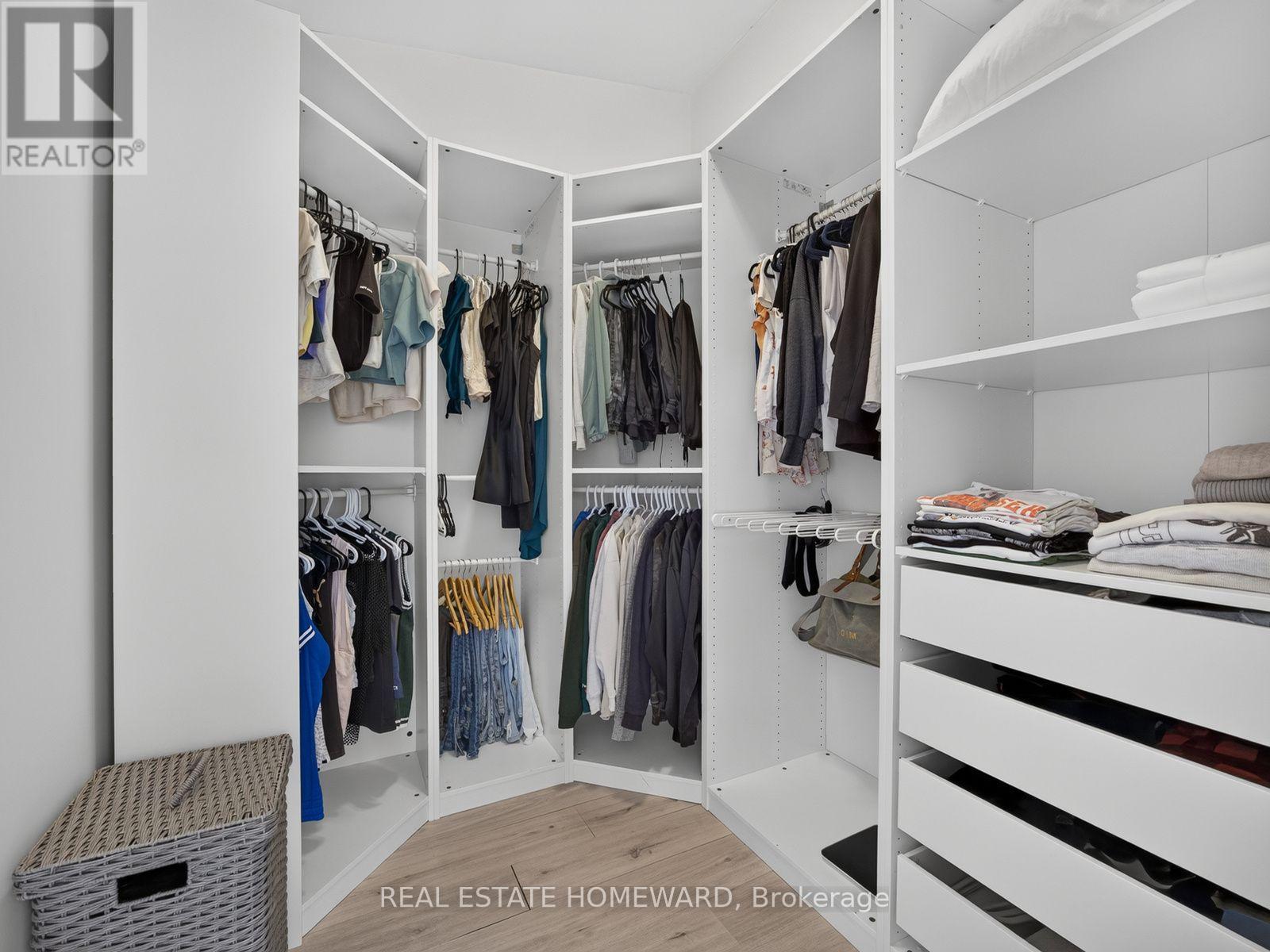69 Ringley Avenue, Toronto, Ontario  M8Y 1P3 - Photo 18 - W13764464
