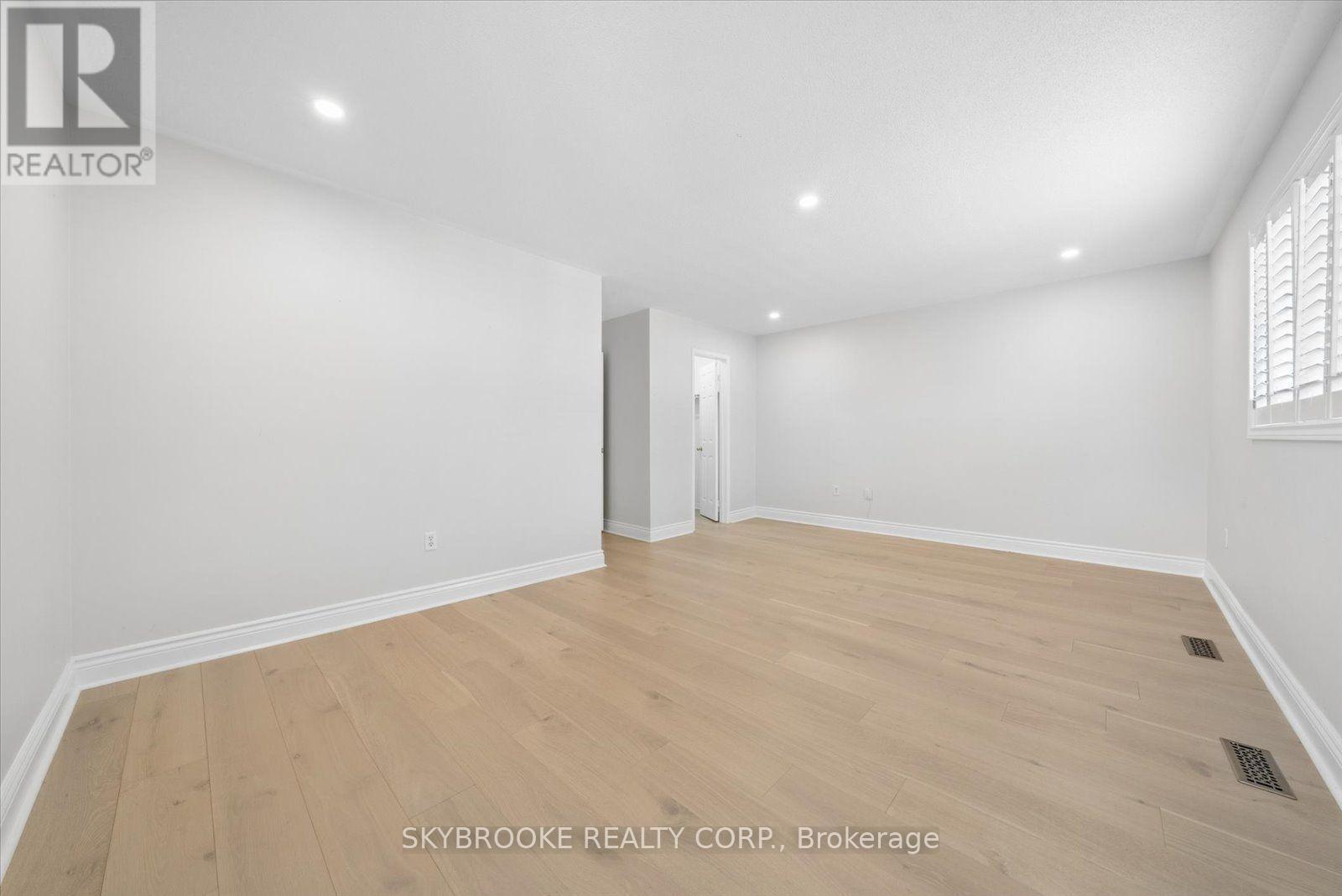 54 Sheardown Trail, Caledon, Ontario  L7E 2B6 - Photo 18 - W13764484