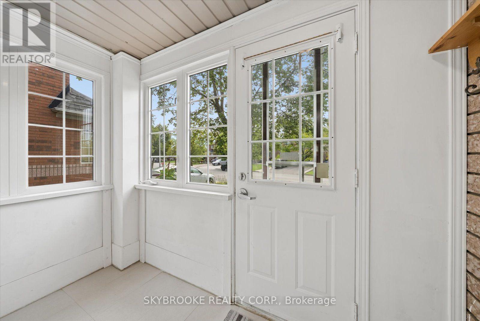 54 Sheardown Trail, Caledon, Ontario  L7E 2B6 - Photo 5 - W13764484