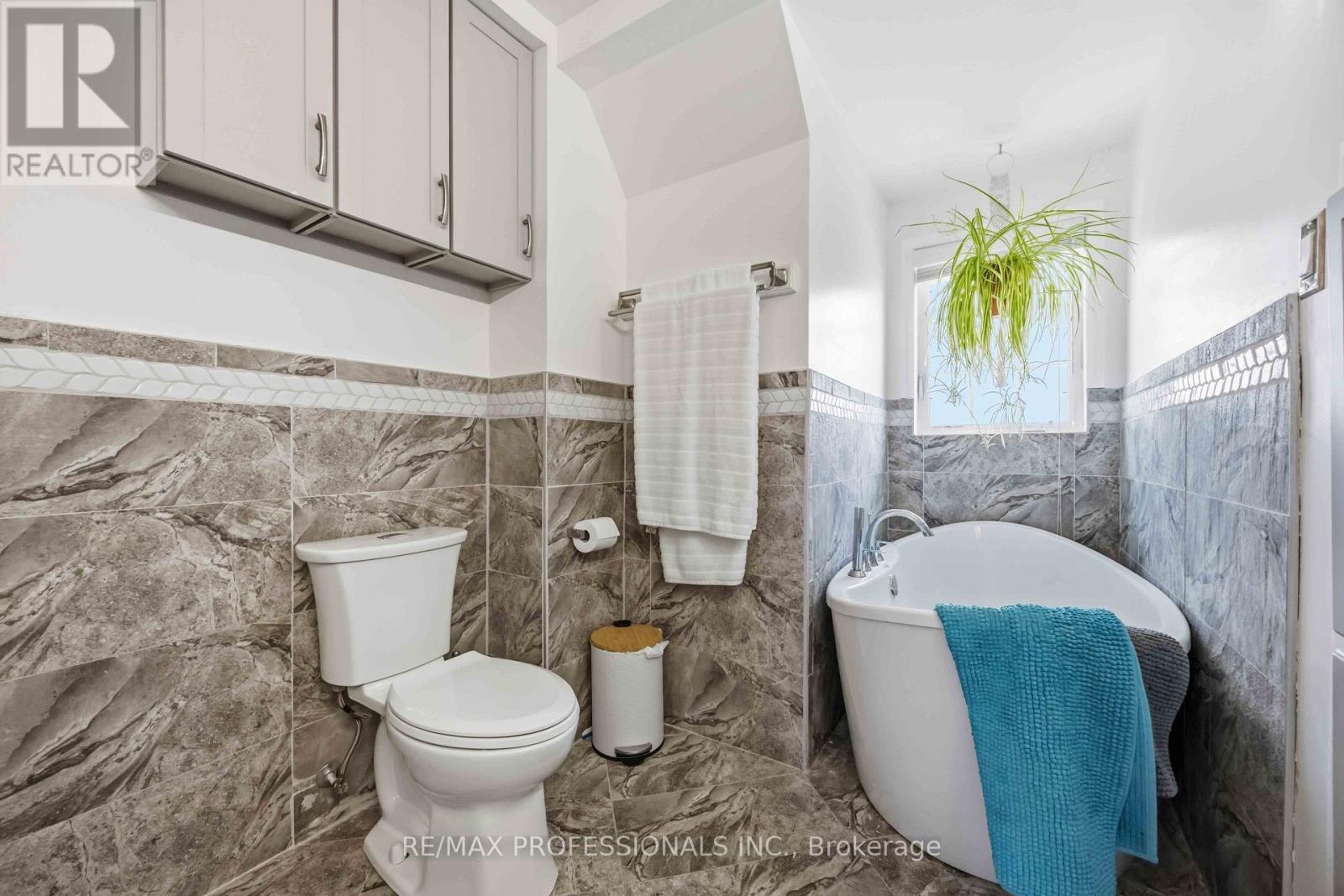 26 Abraham Welsh Road, Toronto, Ontario  M9M 0B7 - Photo 22 - W13764492
